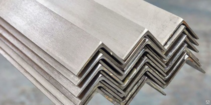 Металлический стальной уголок: разновидности, характеристики